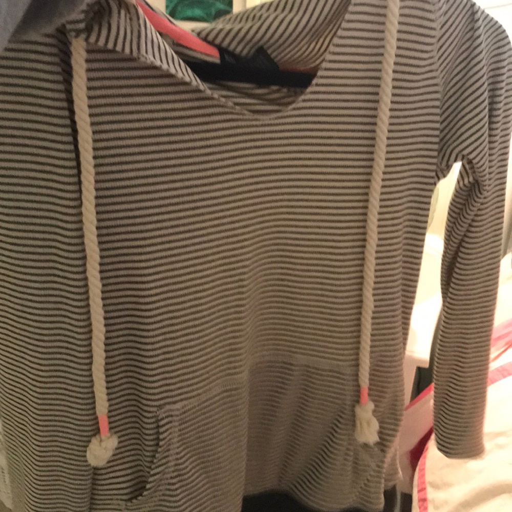 striped hoodie